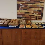 Pombeira 3*
