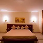 Pombeira 3* Guarda