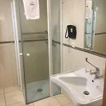Pombeira 3* Guarda