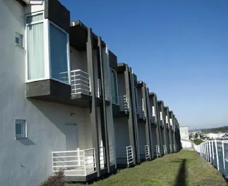 Pombeira 3* Γκουάρντα