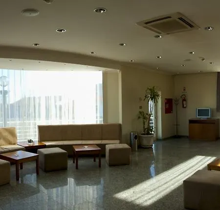 波姆贝拉酒店