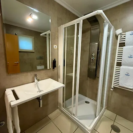 Pombeira מלון גוארדה