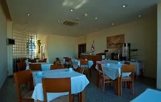 Pombeira 3* Guarda