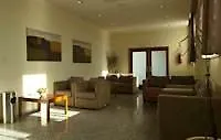 Pombeira 3*