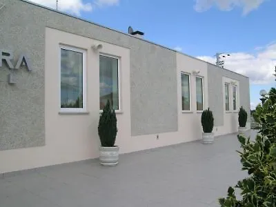 Pombeira Ξενοδοχείο 3*