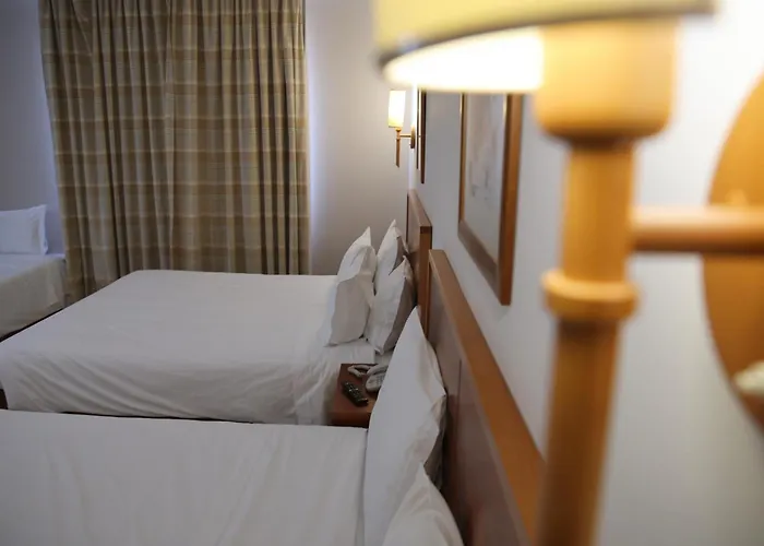 Szálloda Pombeira Guarda